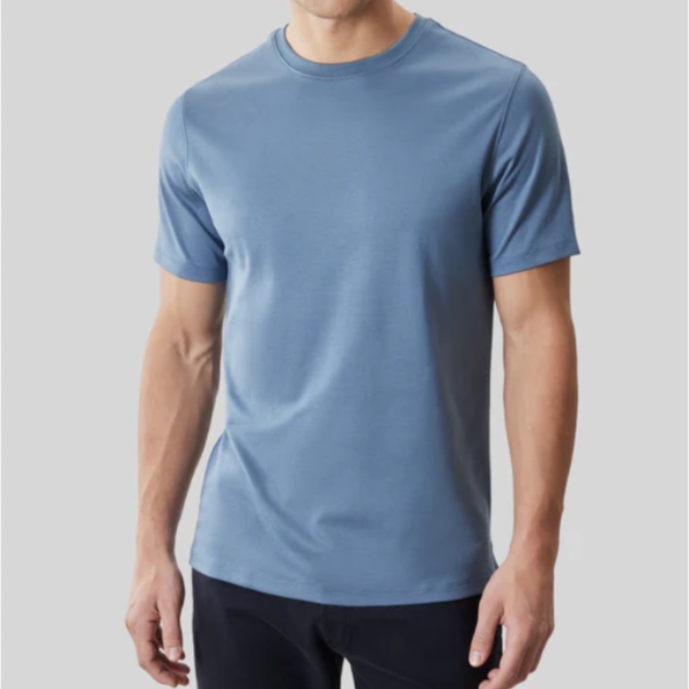 Robert Barakett Men's Crewneck T-Shirt in Ocean View Blue